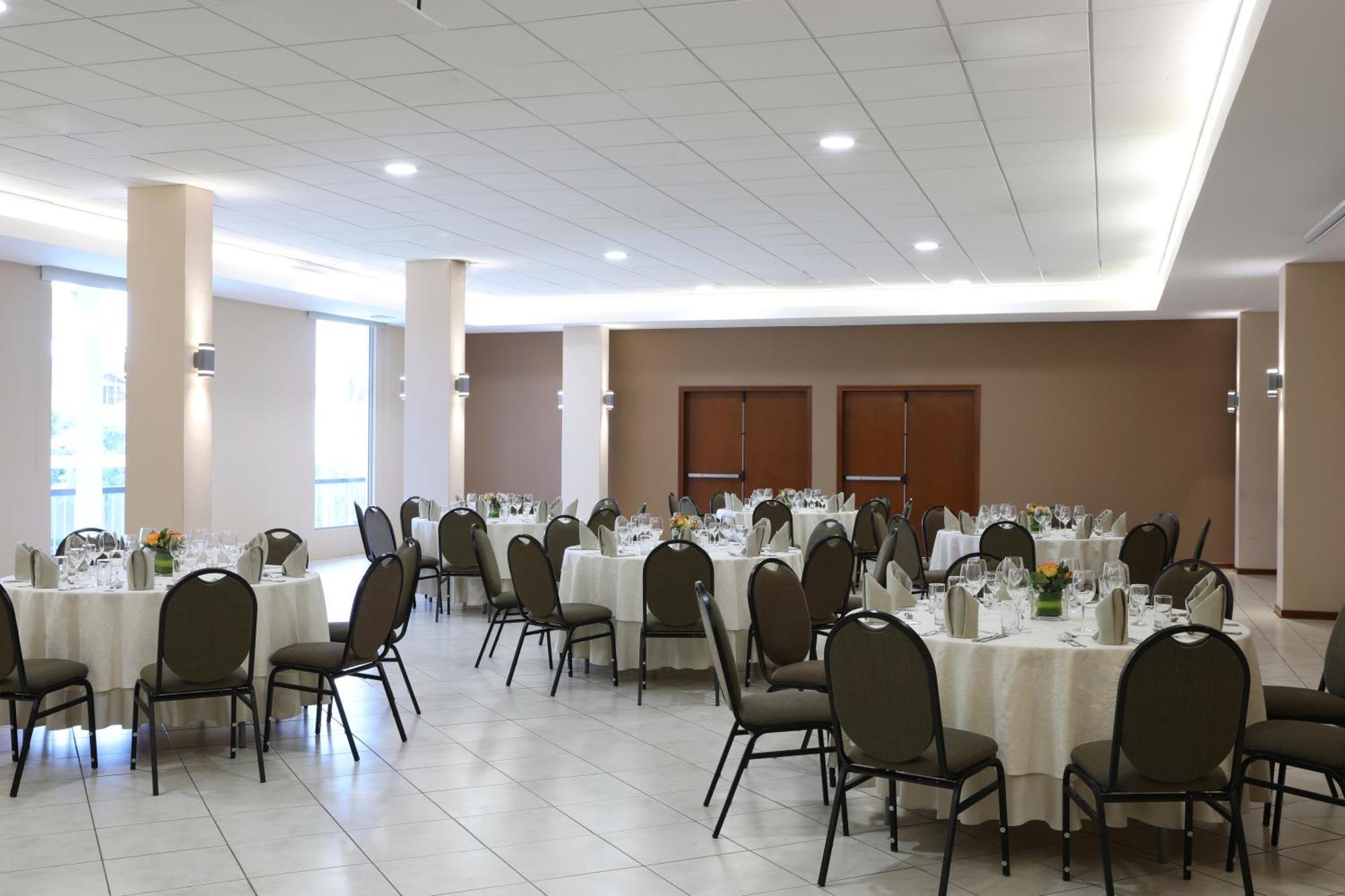 Casa Andina Select Chiclayo Hotel Exterior photo
