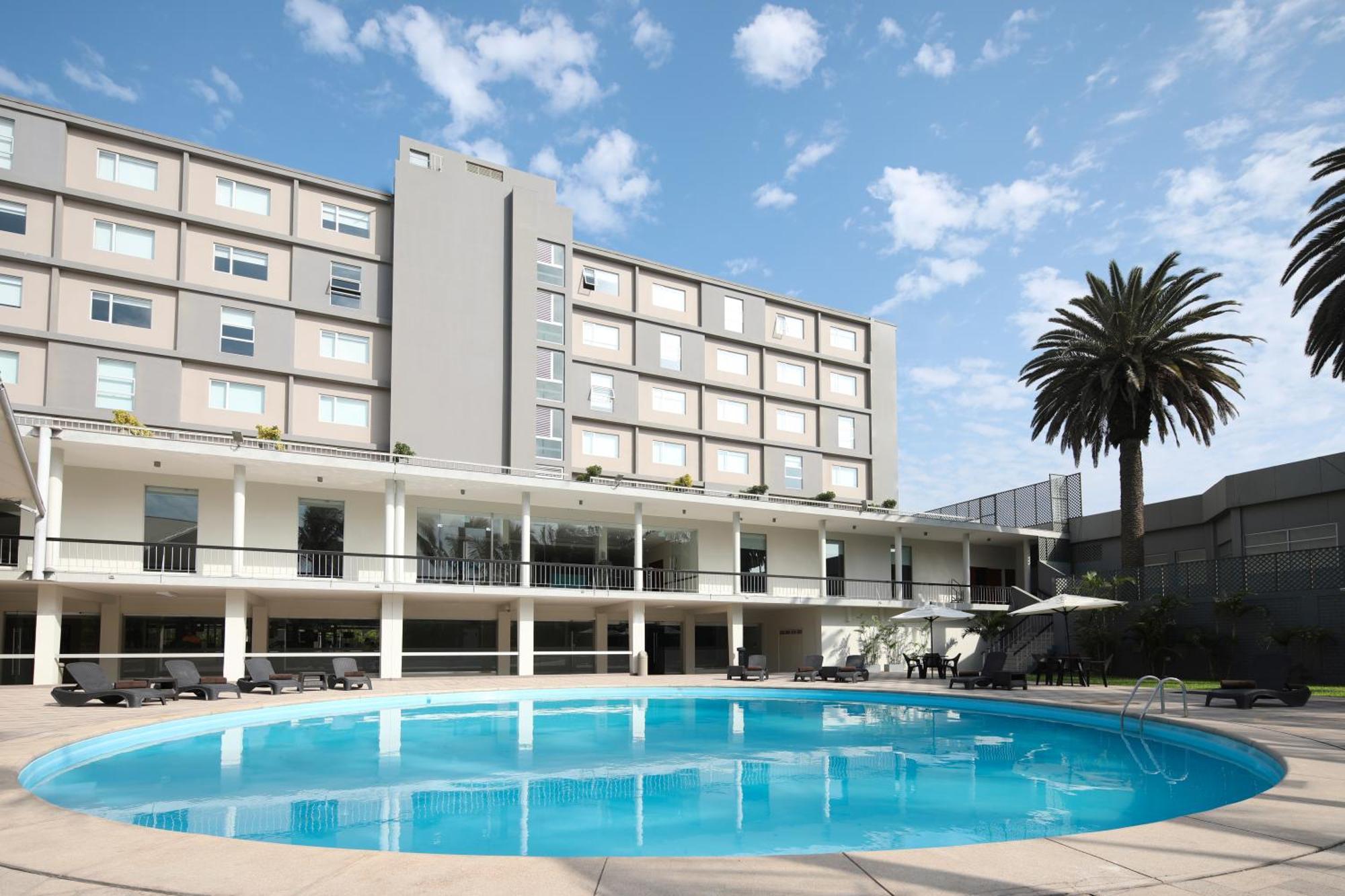 Casa Andina Select Chiclayo Hotel Exterior photo